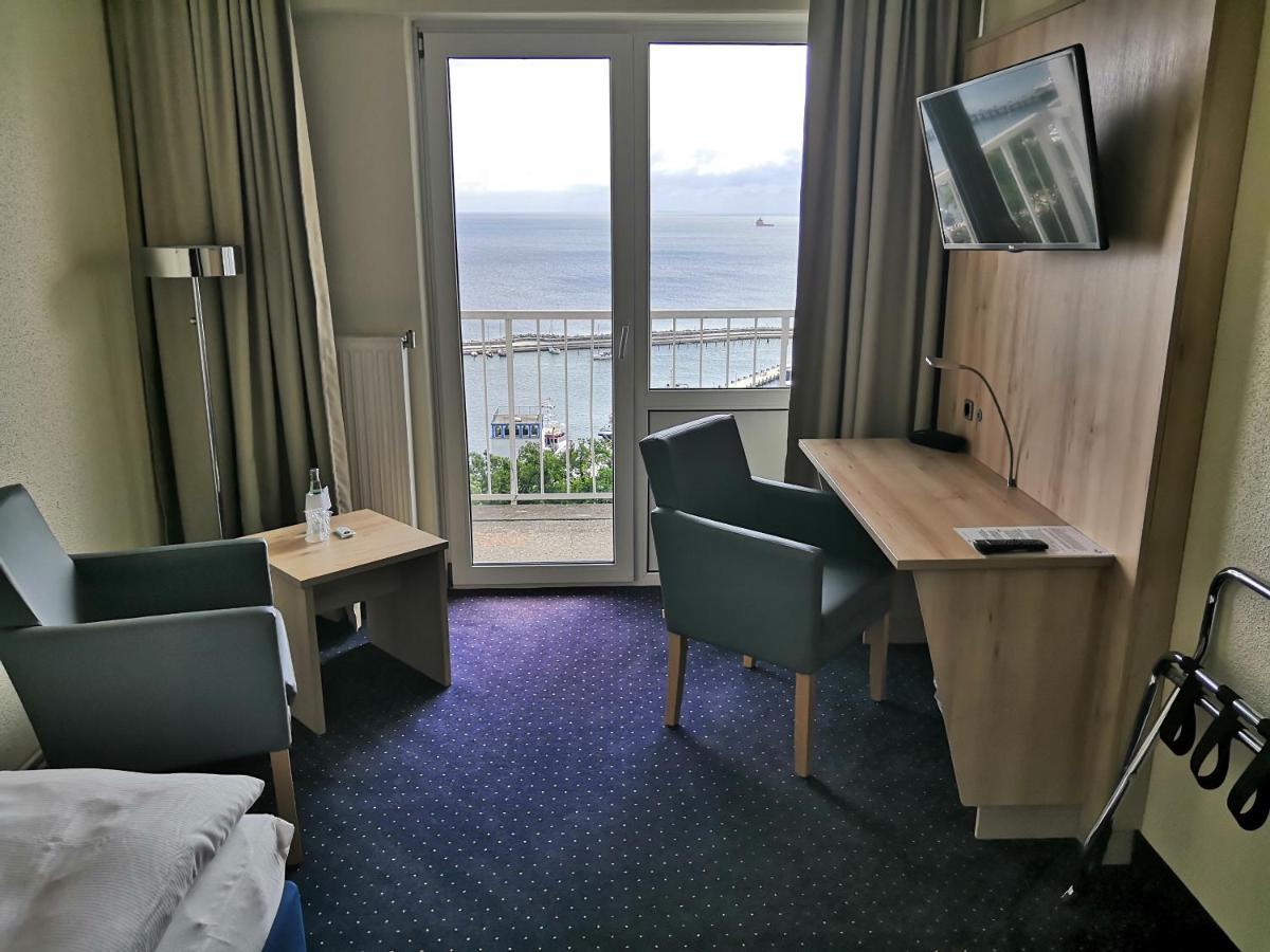 Ruegen-Hotel Sassnitz Zewnętrze zdjęcie
