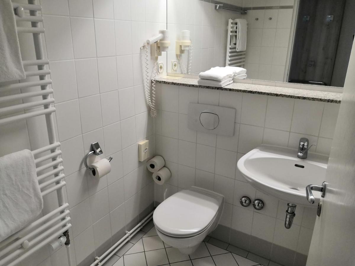 Ruegen-Hotel Sassnitz Zewnętrze zdjęcie