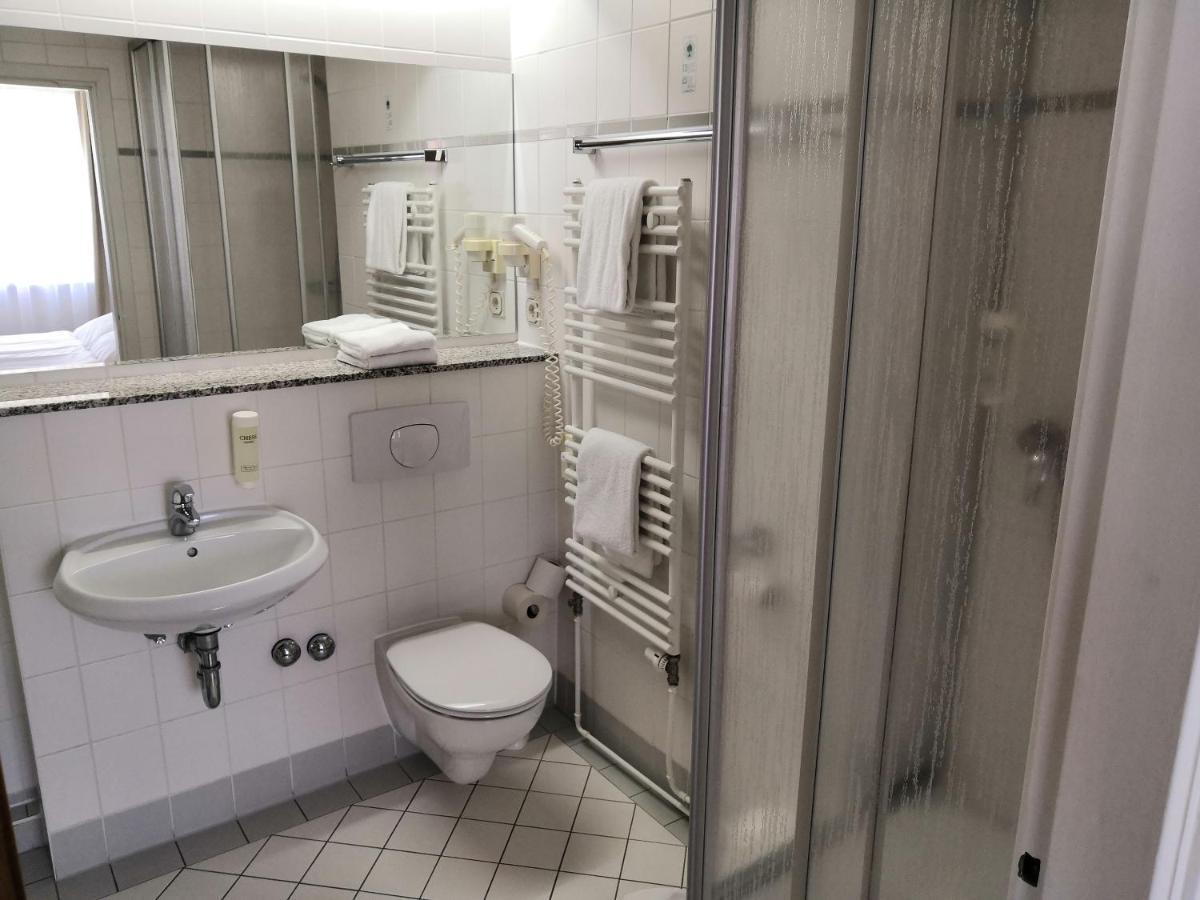 Ruegen-Hotel Sassnitz Zewnętrze zdjęcie
