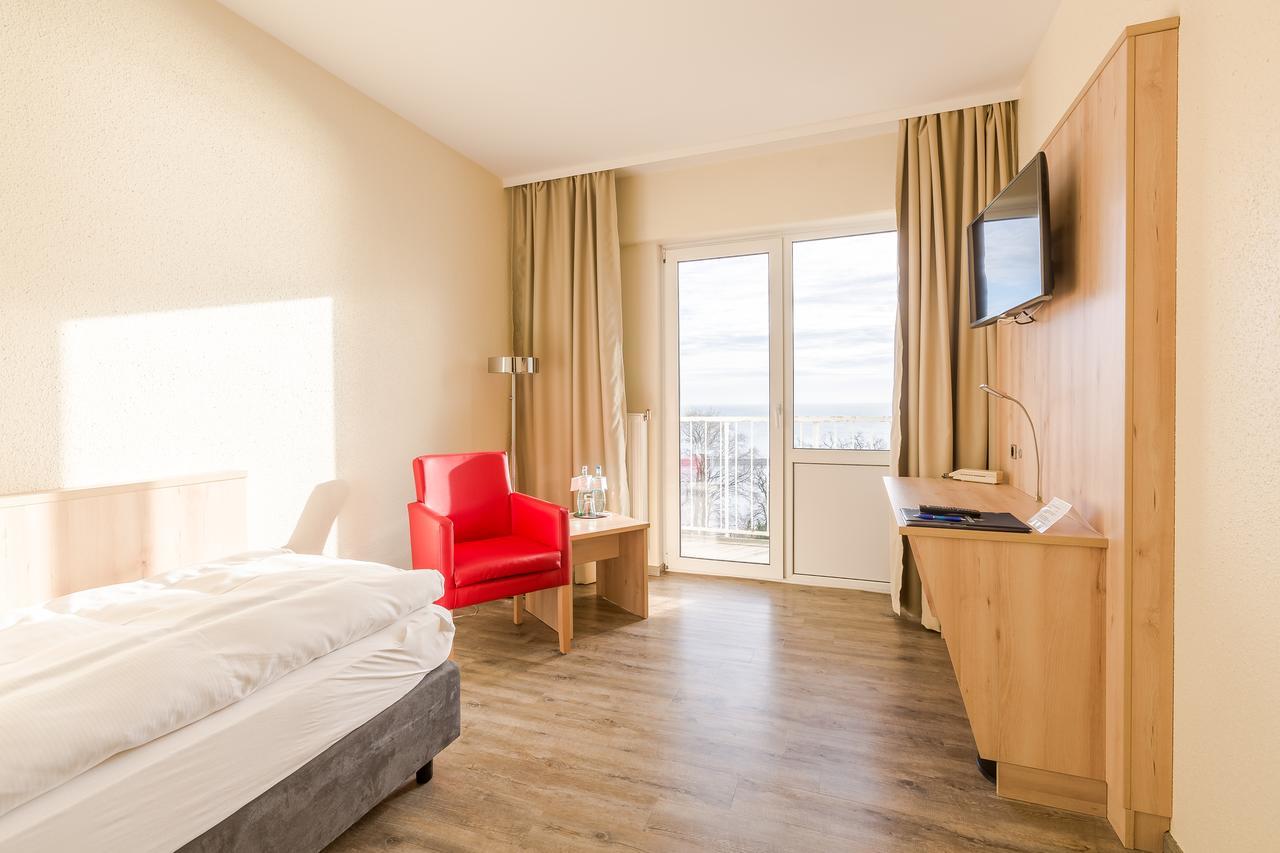 Ruegen-Hotel Sassnitz Zewnętrze zdjęcie